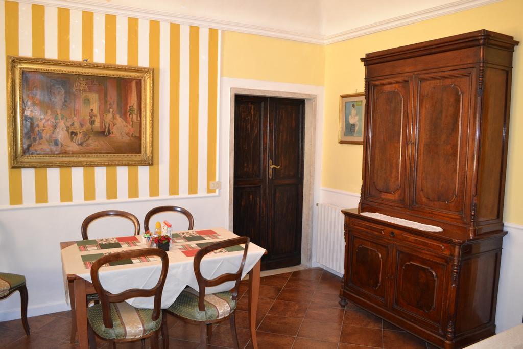 Corte Palazzo Picedi Benettini Sarzana Exteriér fotografie