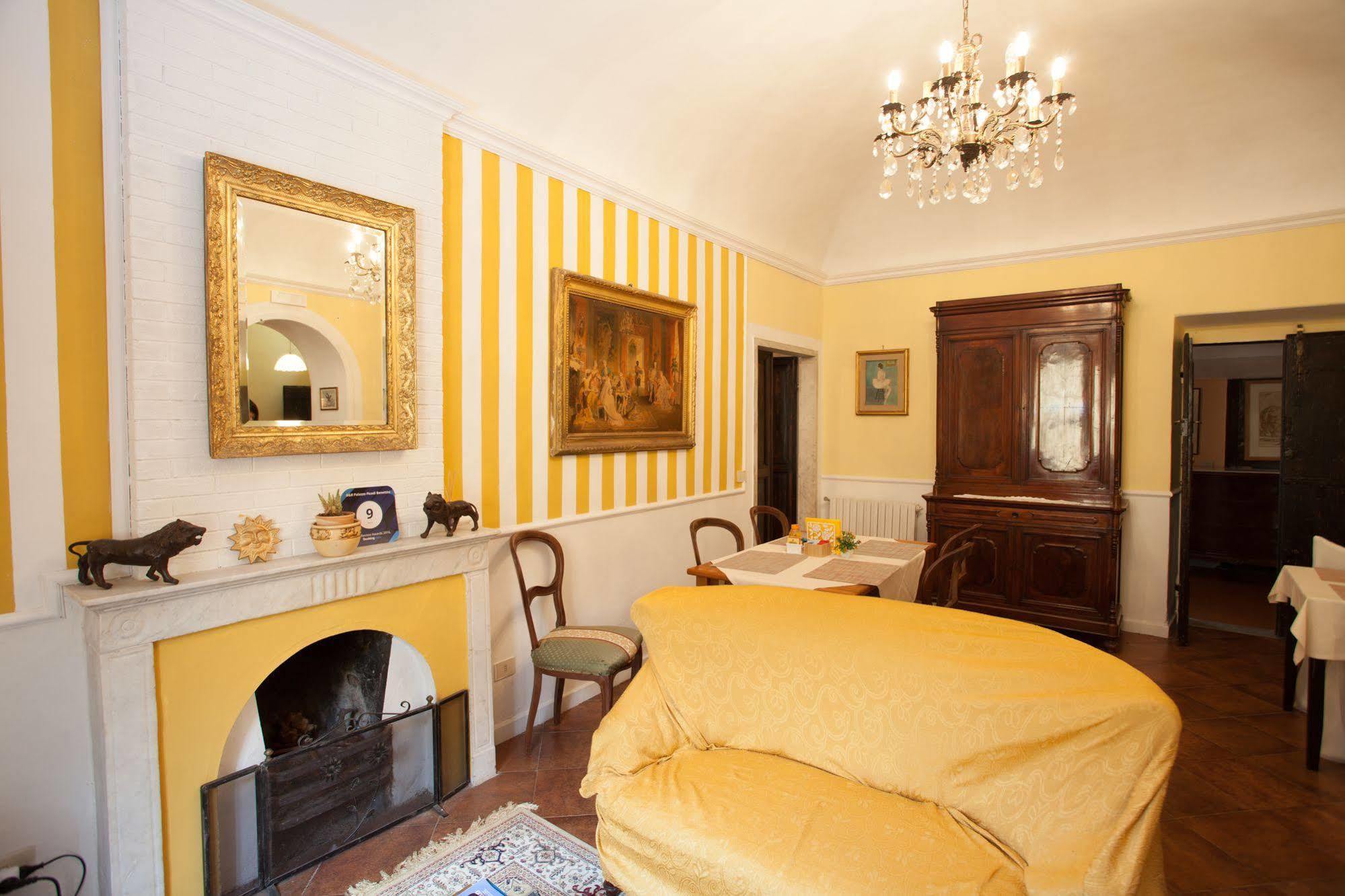 Corte Palazzo Picedi Benettini Sarzana Exteriér fotografie